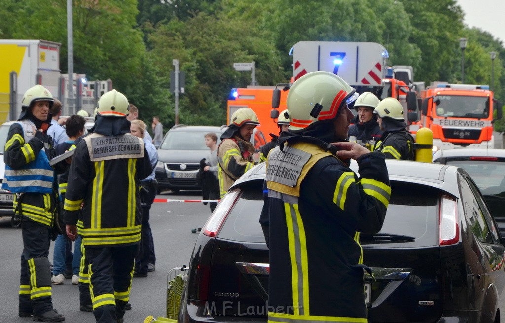 Feuer Koeln Porz Gremberghoven Oberstr P66.JPG - Miklos Laubert